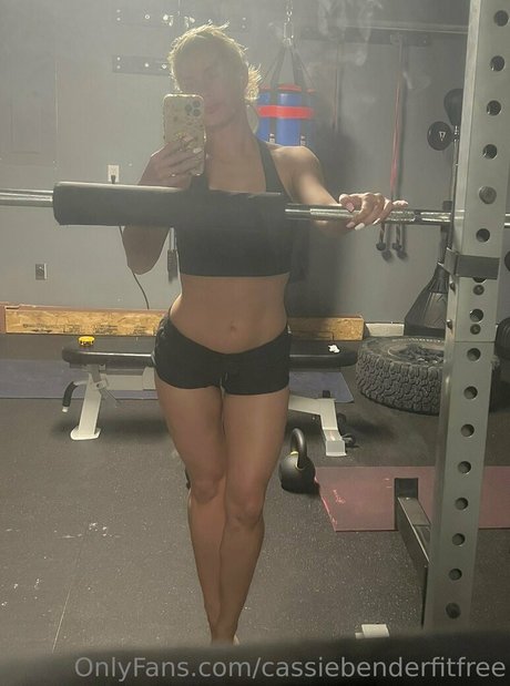 cassiebenderfitfree 完璧なポルノスター 写真