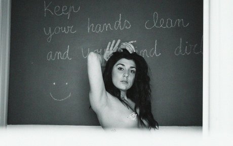 laurettavixen セクシーモデル 写真