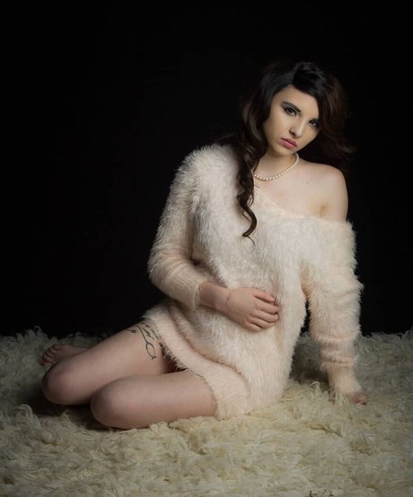 Chelsie Deville HD女優 画像