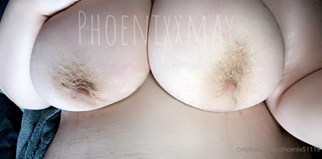 phoenix51119 セクシーモデル 画像