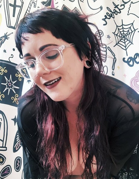 pregnantprudence top profile image