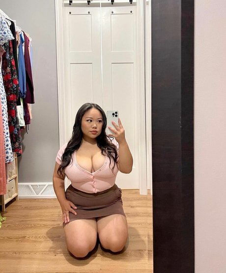 angie babe ホットモデル 画像