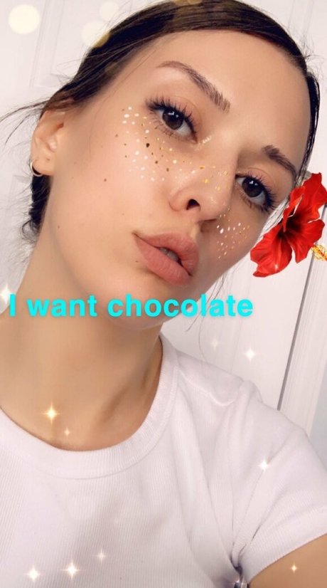 realcanadaali 最高の女優 ギャラリー