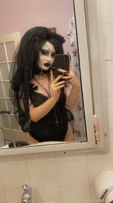 mamiehades ポルノスター 独占 画像