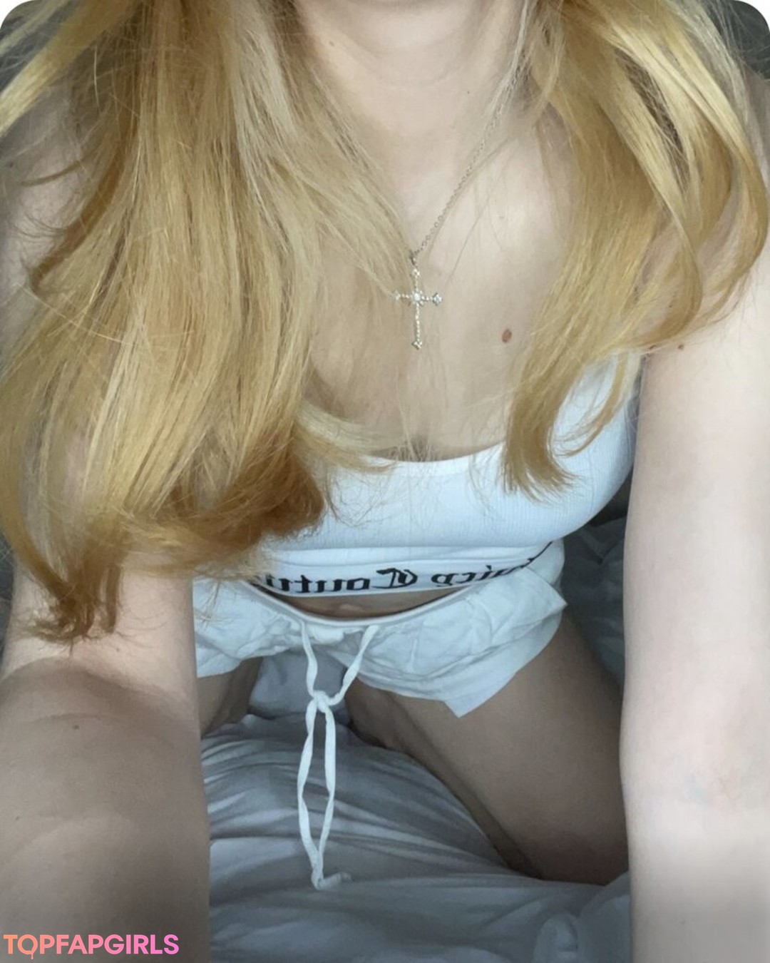 Ivy owowo かわいいスター 写真