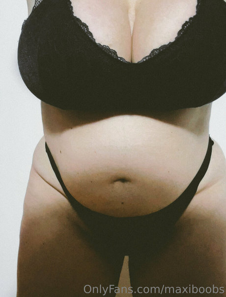 足 マンコ OnlyFans ホットセクシー アーカイブ