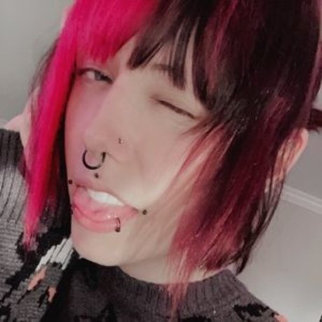 Dietlust ポルノ女優 写真