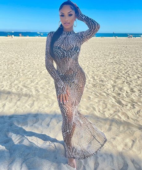 Breann Llewelyn 限定モデル 画像