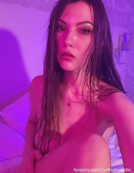 Cynthiabrunette96 アートモデル 写真