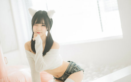 hattiecos セクシーなポルノスター 写真