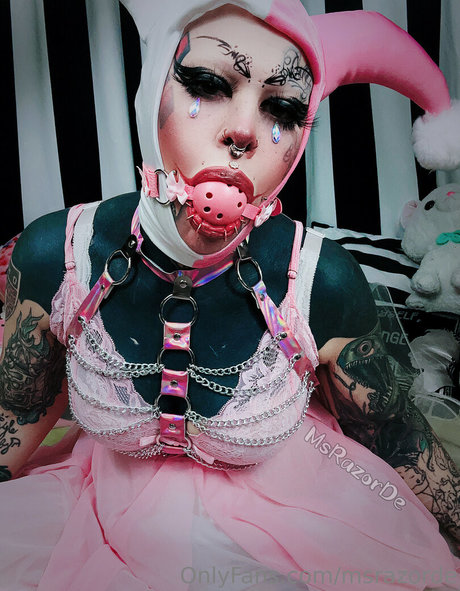 msrazorde トップ女優 写真