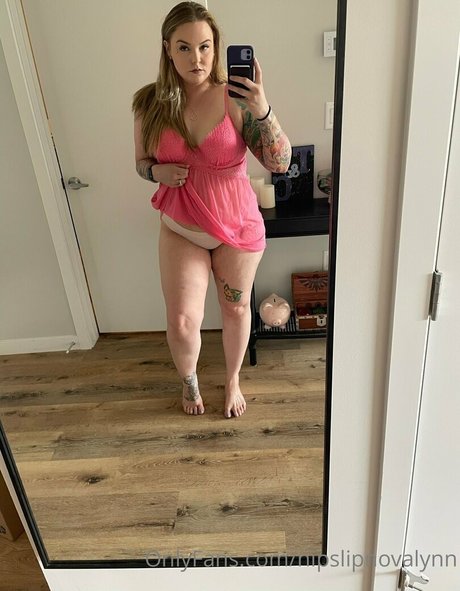 nipslipnovalynn セクシーなスター 写真