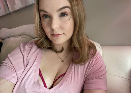 nipslipnovalynn セクシーなスター 画像