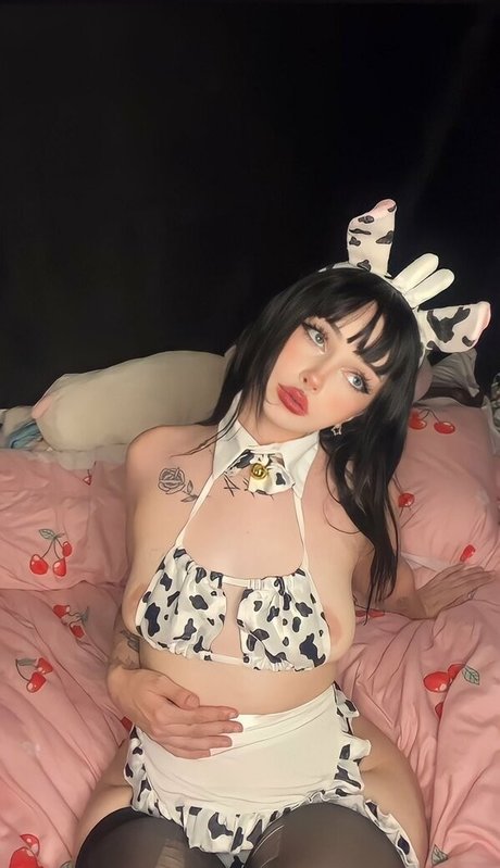 dietcherrycodine 女優 写真