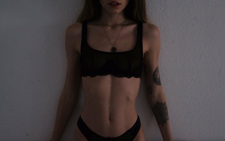 赤毛の太めOnlyFans ホットxxx 写真