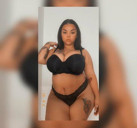 cubanaredd21 ポルノスター トップ 写真