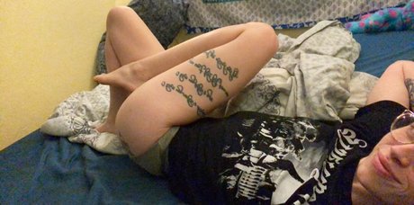 babybaphomet92 ヌードモデル 画像
