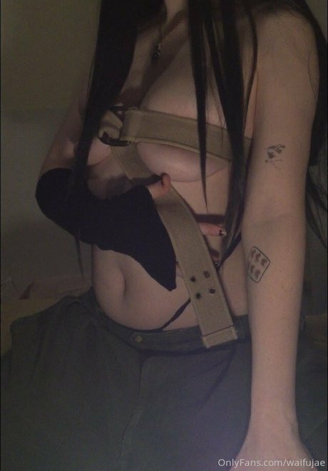 divinityvaeh セクシーなスター ギャラリー