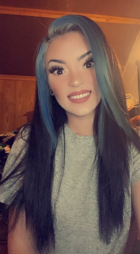 ladyjayyy23 セクシーなスター 写真