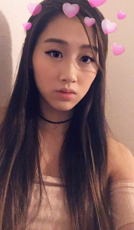 Yougelly ヌード女優 画像
