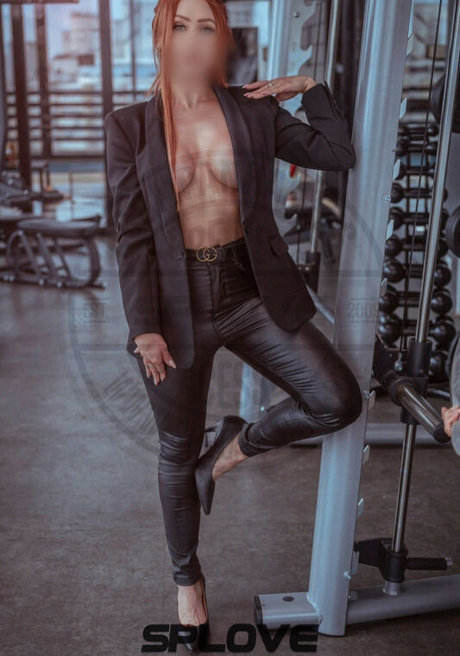 Alice Beaumont 素敵なモデル 写真