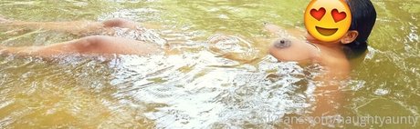 naughtyaunty ホットなモデル 写真