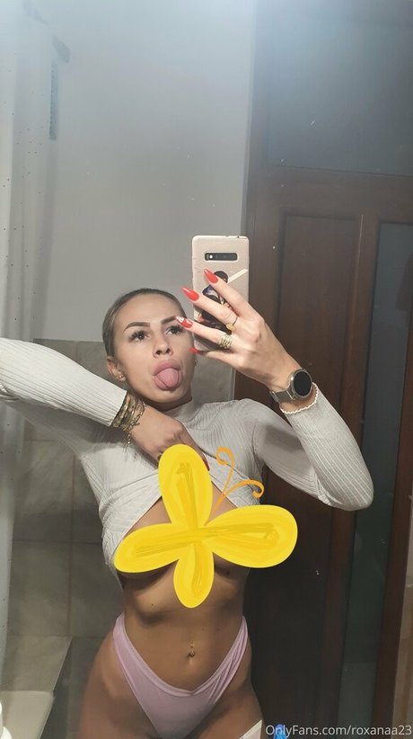 roxanaa23 アート女優 写真