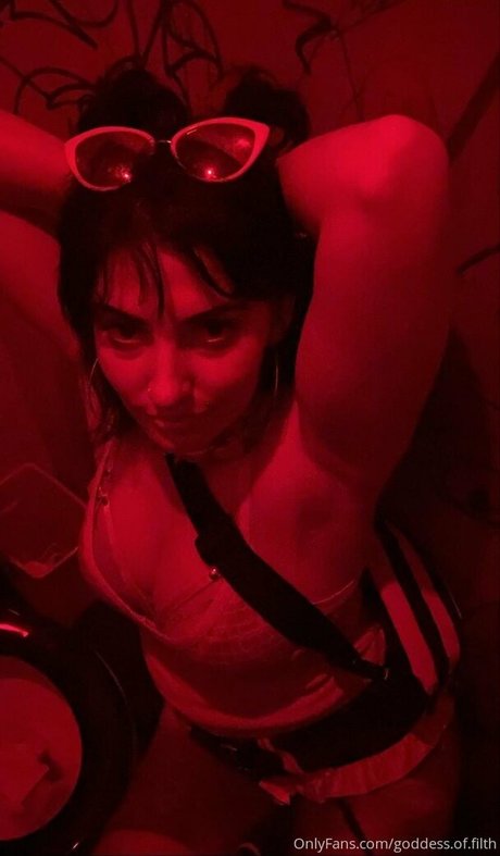 goddess of filth 独占モデル 写真