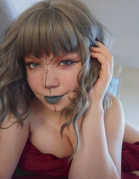 Naomiwastaken 女優 アーカイブ