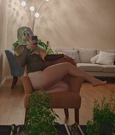 太ったお尻のオンリーファンズ セクシーヌード 画像