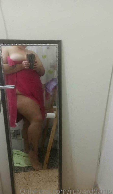 rubyaddams 完璧なポルノスター 画像