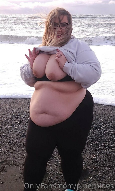 piperpines ヌード女優 写真