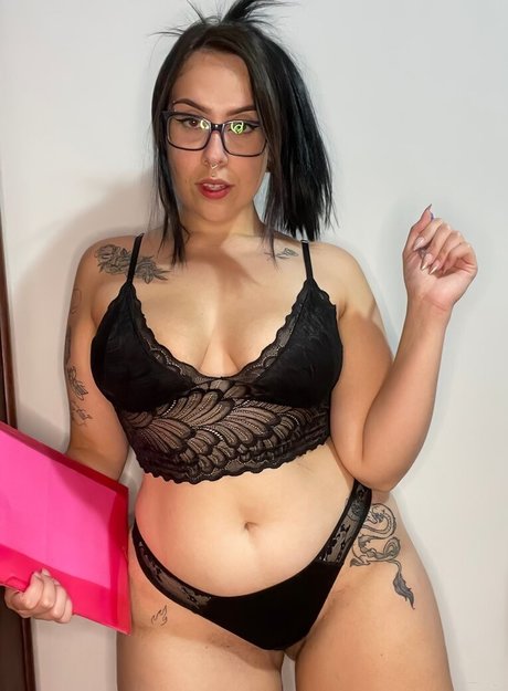 Mandy Amorim アダルトスター 写真