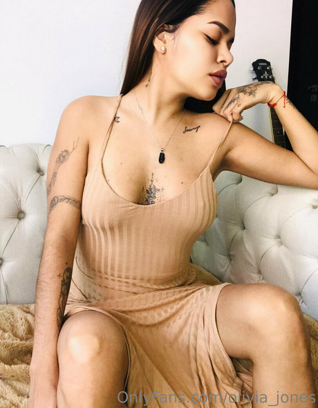 sofia jones2 ポルノスター 写真