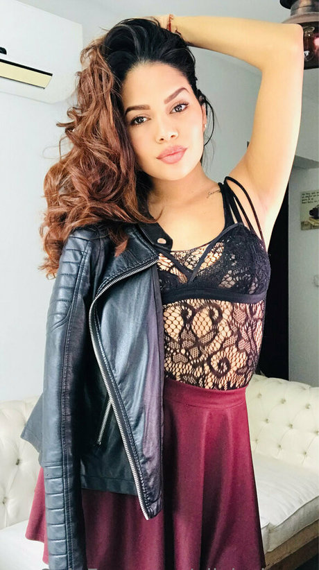 sofia jones2 ポルノ女優 画像