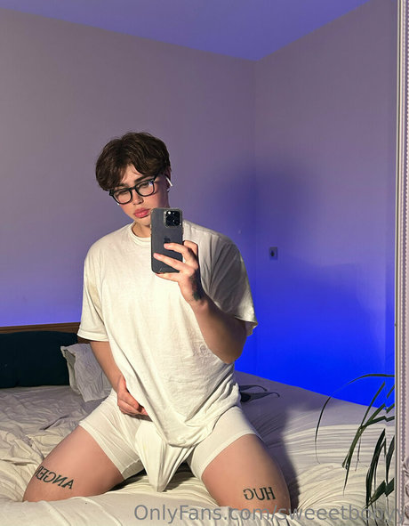 オンリーファンズでのセクスティング ポルノ 写真