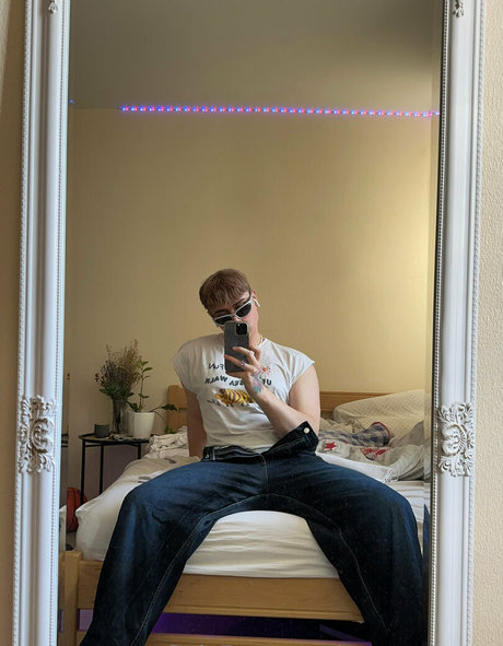 美しいアジア人OnlyFans セクシーヌード 写真
