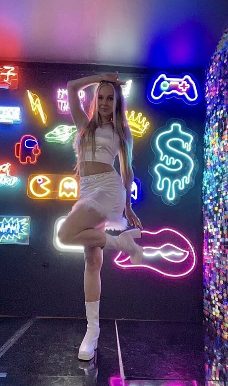 Fasffy Mega Dump トップモデル 写真