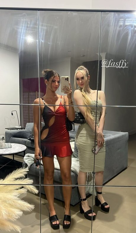 Fasffy Mega Dump 無料スター 写真