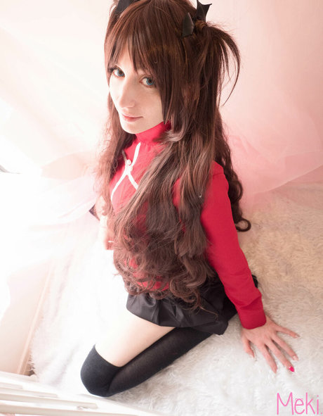 x meki ホット女優 写真