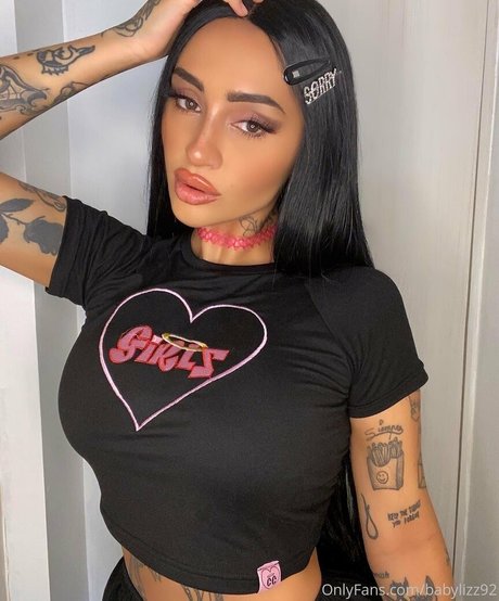 babylizz92 ポルノスター トップ 画像