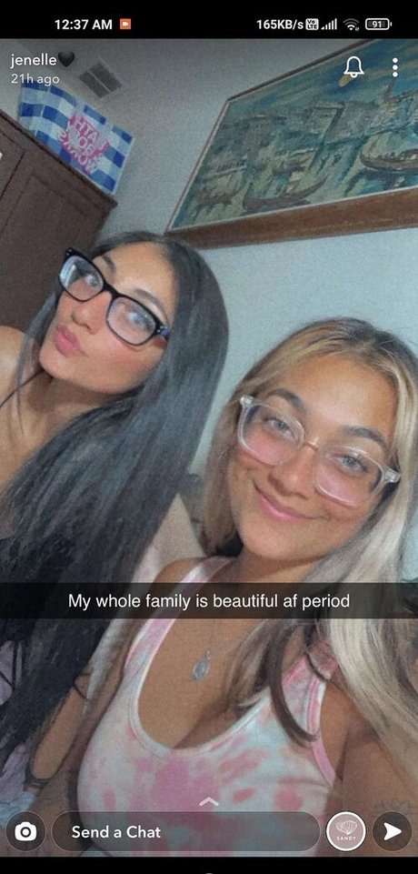 Jenelle Mathew top profile image