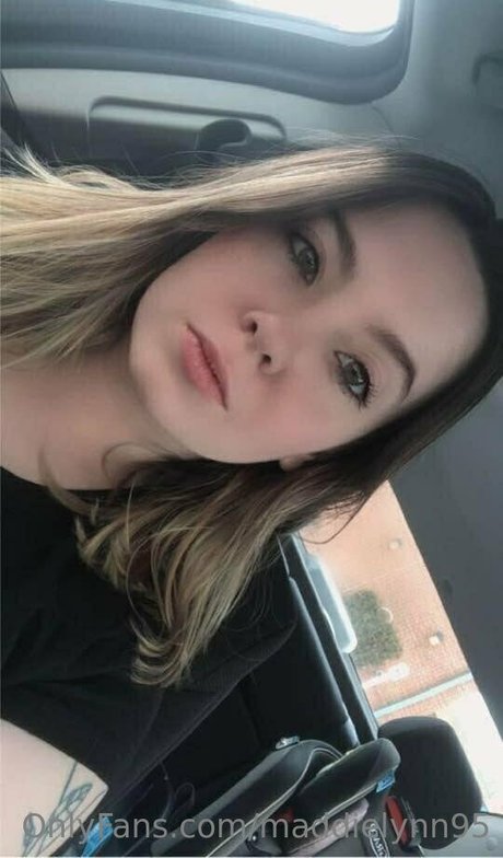 maddielynn95 エロティックなスター 写真