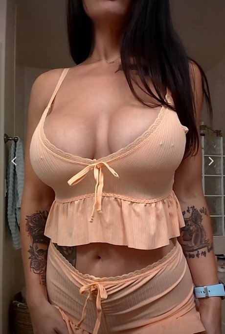 Lilmissmac ポルノスター セクシー 画像