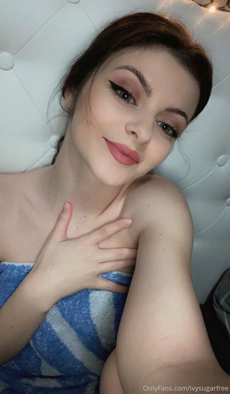 ivysugarfree ポルノスター 写真