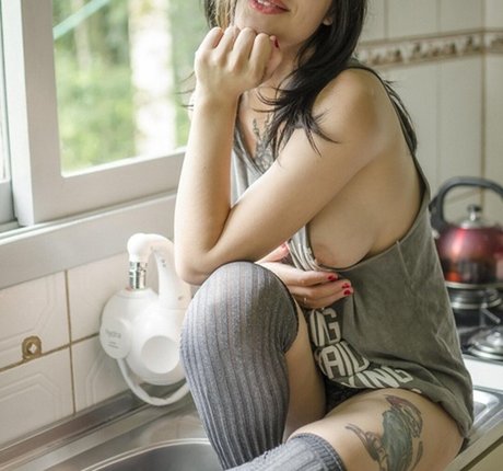 最もホットなアジアのオンリーファンズ トップ 写真