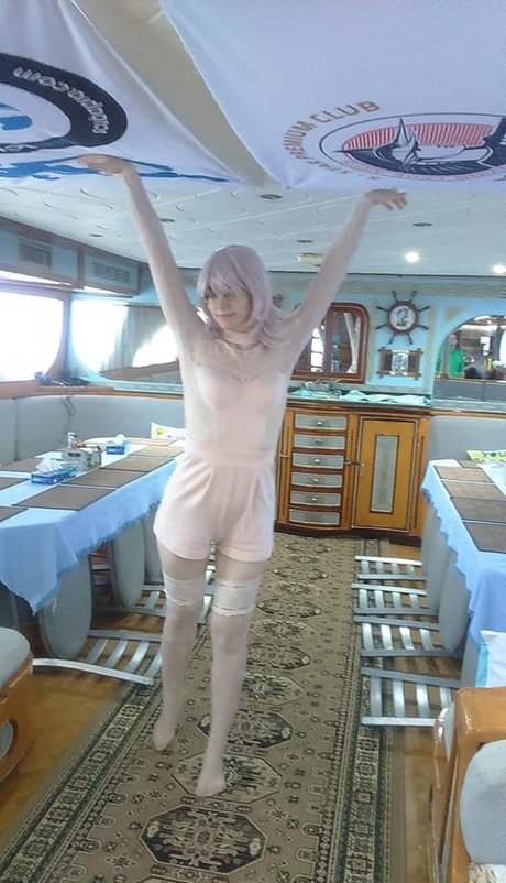 Oleviia cyber ポルノモデル 画像