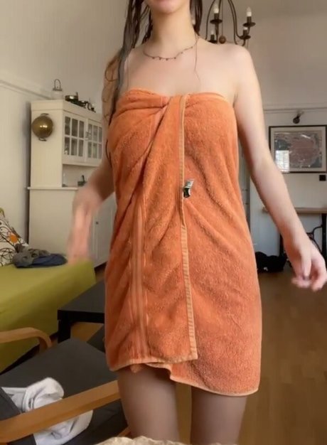 Chloeoox profile image