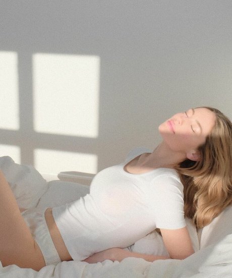 Mathilde Goehler ポルノモデル 画像