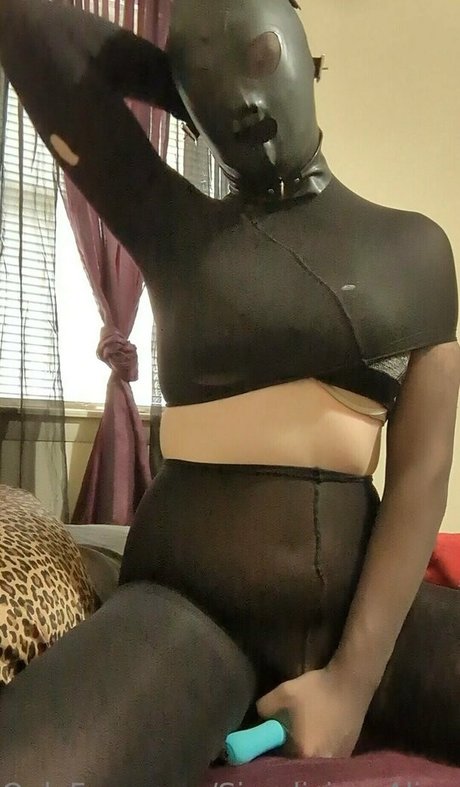 sissyliciousalice かわいいポルノスター 写真